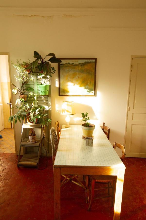 Jolie Chambre Dans Appartement Cosy En Plein Centre Marseille Exteriör bild